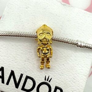 Brand New Retired PANDORA x Star Wars C3PO Charm